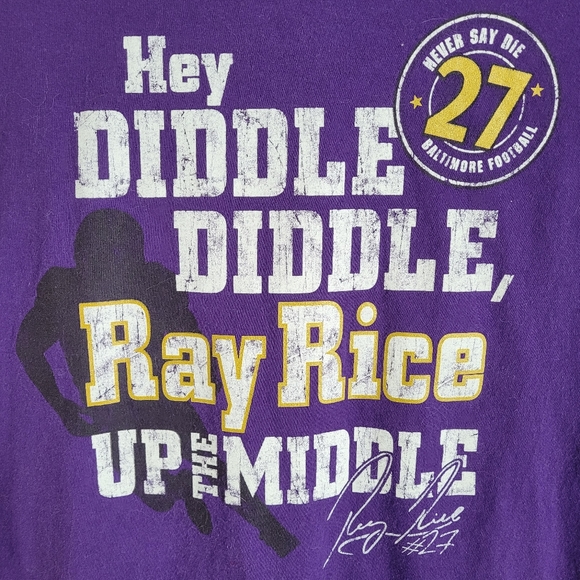 Gildan Purple Long Sleeve Graphic T Shirt W/Hey Diddle Diddle Ray Rice etc.  2XL - Picture 2 of 5